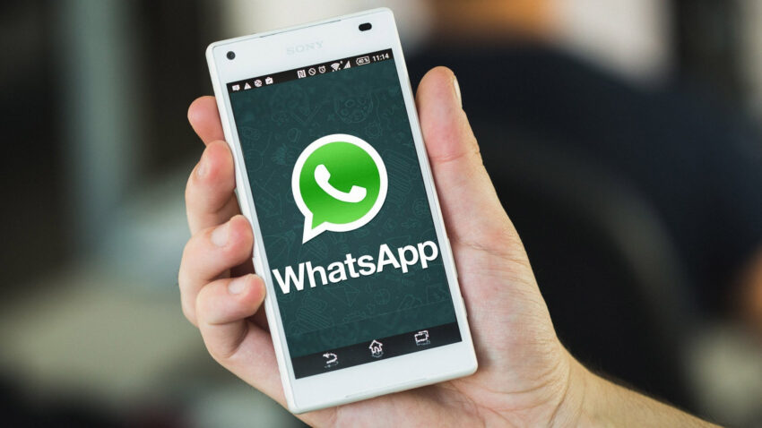 WhatsApp dan Kebebasan Berekspresi: Keuntungan dan Risikonya