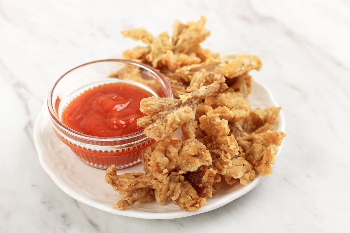 Resep Jamur Tiram Crispy dengan Maizena, Renyahnya Tahan Lebih Lama